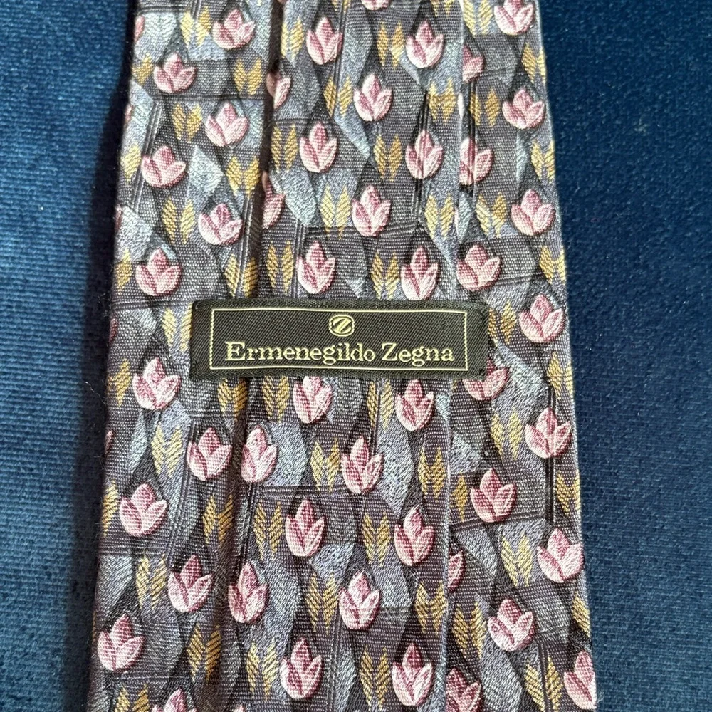 Ermenegildo Zegna Pink and Yellow Floral Silk Tie Blue Grey Base
